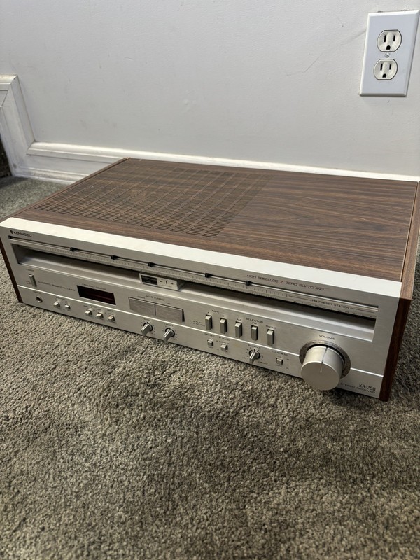 Kenwood KR-750 Vintage AM/FM Stereo Receiver 60W Tested See Video