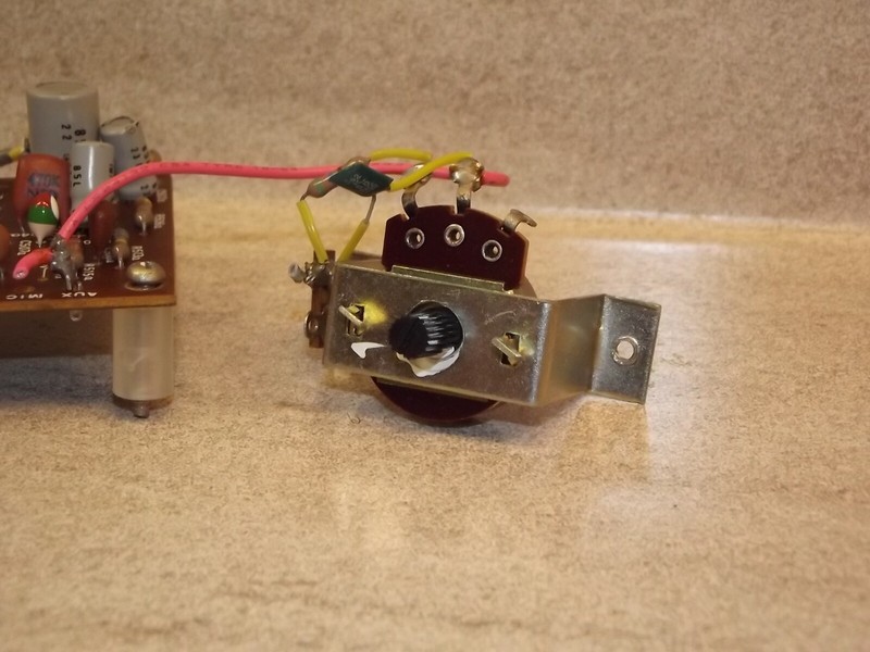 Realistic STA-65D Stereo Receiver Original Pre Amplifier Board Part 5015 Part gallery