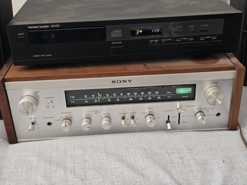 Vintage Sony STR-7045 AM/FM Stereo Receiver – One Owner – TESTED & WORKING