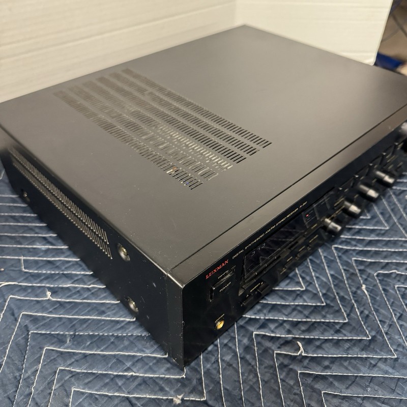LUXMAN R-341 VINTAGE AM/FM STEREO RECEIVER - SERVICED - CLEANED - TESTED gallery