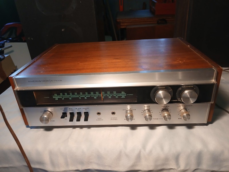 Sherwood S-7100A Vintage Working.