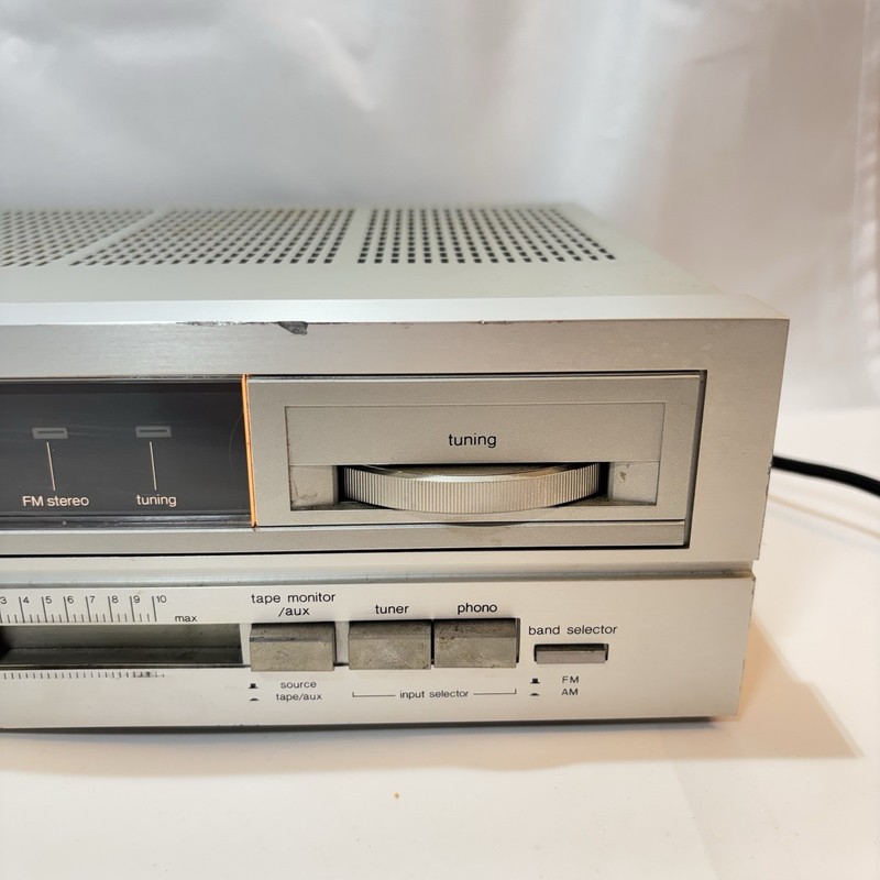 Technics SA-110 Stereo Receiver AM/FM Tuner Vintage 1980s Silver (Tested/ Works) gallery