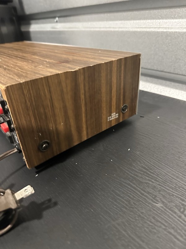 Akai AA-1125 Vintage Stereo Receiver & Tuner Wood Case - Turns On Read gallery
