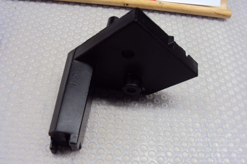 BSR C123.B1 Turntable Tonearm Mount/Trim Piece. Tested Parting Out C123.B.1 gallery