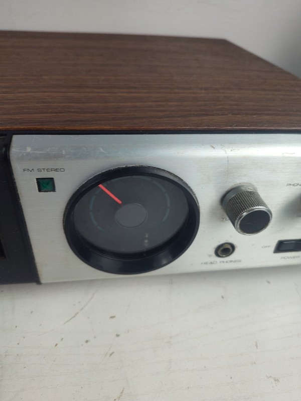 Unisonic The President 8 Track Stereo Player Model # 9090 Tested SEE PICTURES gallery