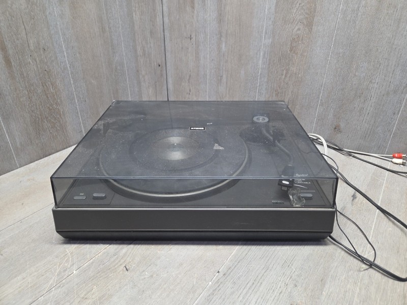 Vintage MT-6210 FISHER STEREO TURNTABLE MG-35V Cartridge Record Player (Has Dama