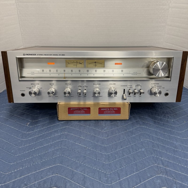 PIONEER SX-650 VINTAGE AM/FM STEREO RECEIVER - SERVICED - CLEANED - TESTED