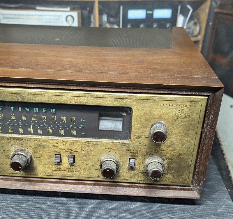 Fisher 500-S tube receiver with wood case gallery