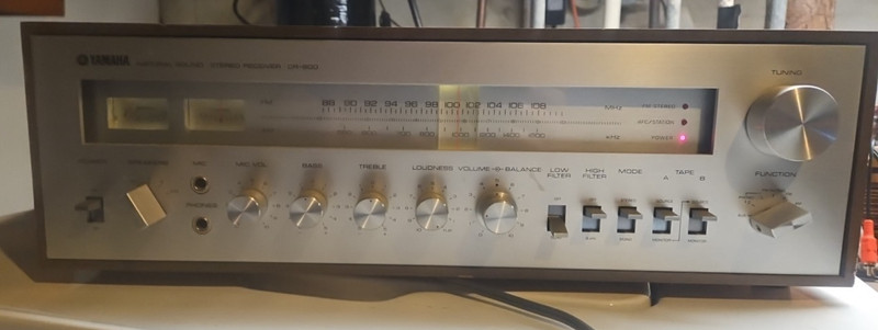 Yamaha Series CR-600 Stereo Receiver- Tested and Working