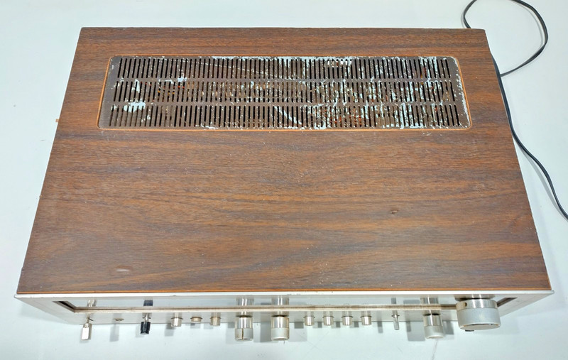 Vintage Zenith MC 7030 Stereo Receiver Tested AC 120V 60Hz Unswitched gallery