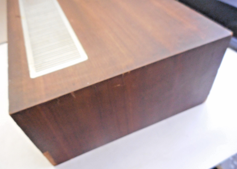YAMAHA CR-600 STEREO RECEIVER - WOOD CABINET W/SCREWS - PARTING OUT gallery