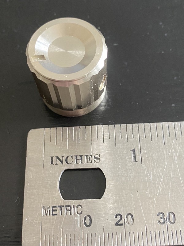 SANSUI QR-4500 FRONT SPEAKER KNOB – VINTAGE RECEIVER PART ONLY