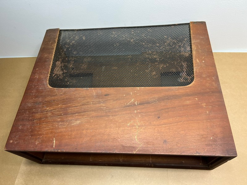 Vintage Marantz 2325 Stereo Receiver Cabinet only!!!!￼ gallery