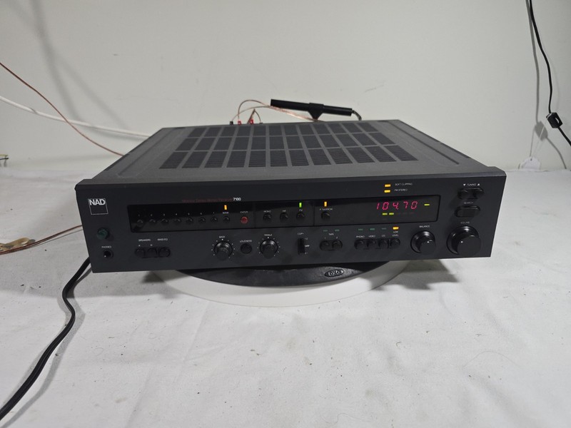 NAD 7100 STRERO RECEIVER PROFESSIONALLY SERVICED AND READY TO GO 50 WPC VIDEO