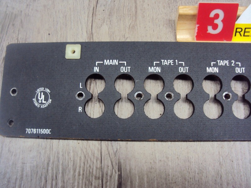 Realistic 31-2020A Back Panel & Mounting Screws. Read Below Parting out 31-2020A gallery