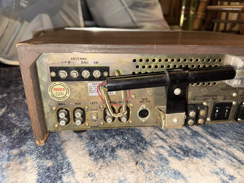 Vintage Pioneer SX-440 AM/FM Stereo Receiver (1969-71) gallery