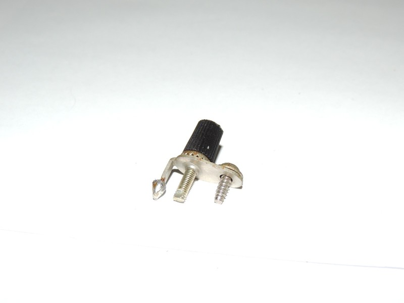 Sansui G-5700 Back Panel Phono Ground Assembly 000-0000