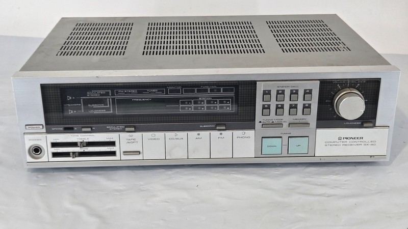 Vintage Pioneer SX-40 Computer Controlled Stereo Receiver