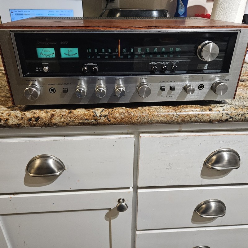Sansui AM/FM Stereo Receiver - 6060 gallery