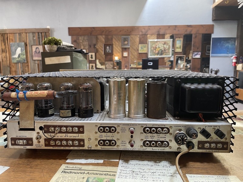 VINTAGE GOLD FACEPLATE Fisher 800B AM FM MPX STEREO TUBE RECEIVER FULLY TESTED gallery
