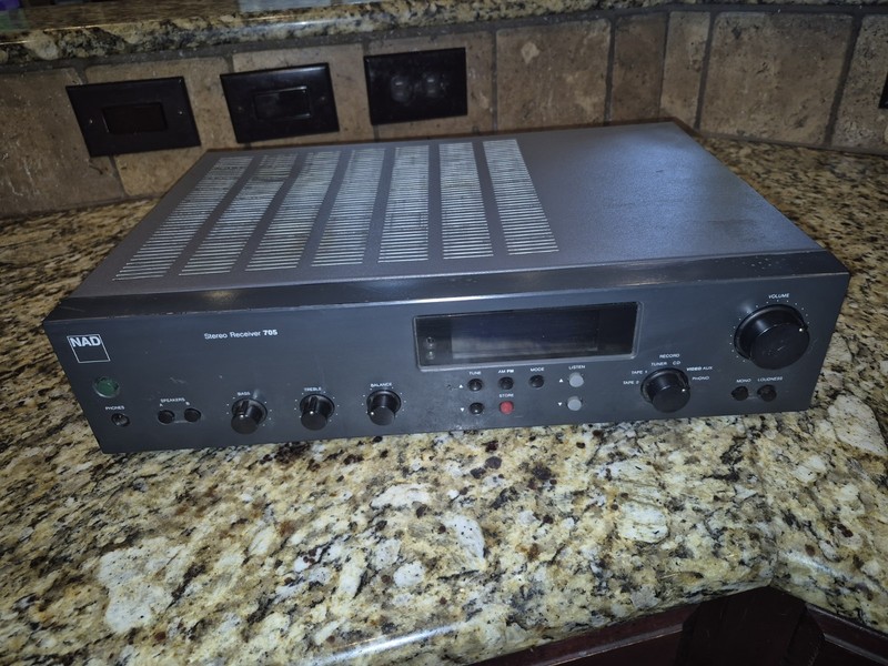 NAD 705 Stereo Receiver – Vintage Hi-Fi Amplifier Powers On Untested