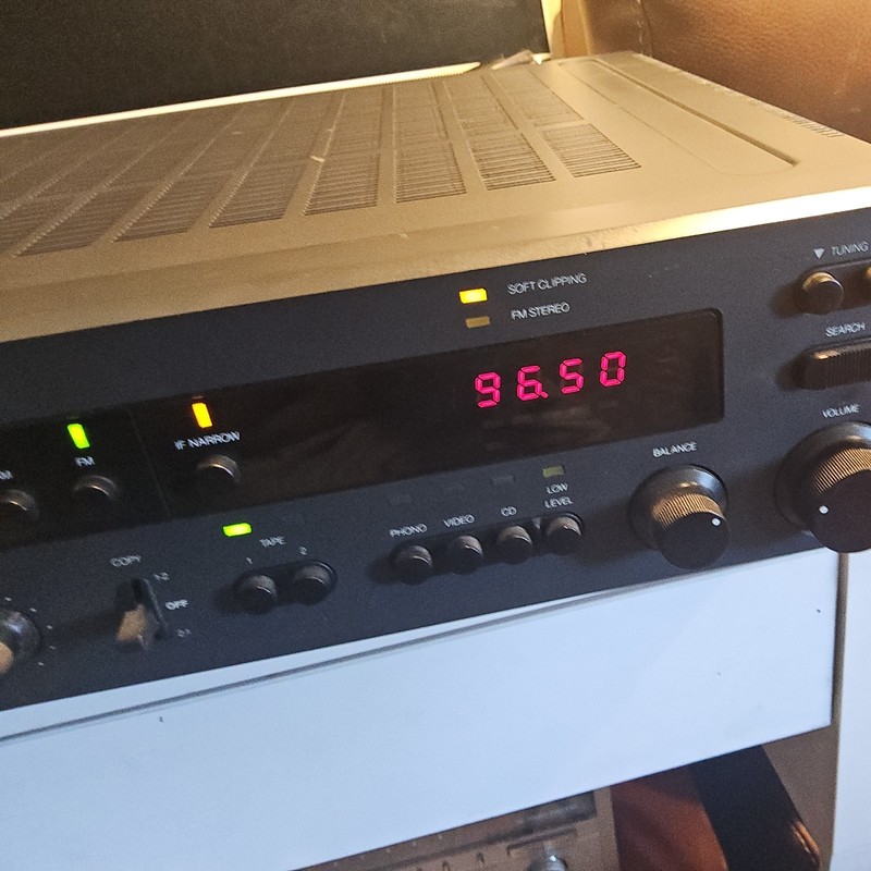 NAD Stereo Receiver 7100 For Parts or Repair gallery