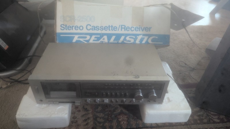 Realistic Am Fm Cassette Receiver SCR-2500 31-1995 Model In Box Tape Not Working