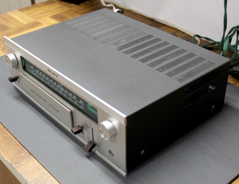 Vintage 1968 SONY STR-6060FW AM/FM Stereo Receiver gallery
