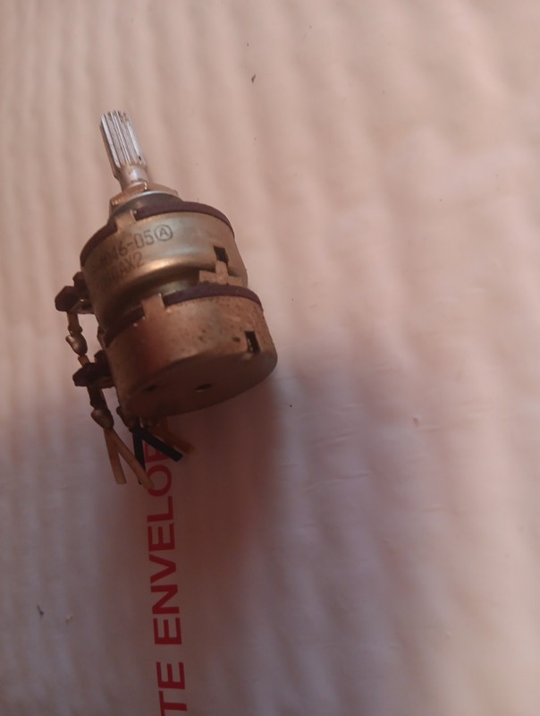 KENWOOD KR-4130 Bass Treble Pot Tested Working 💪 gallery