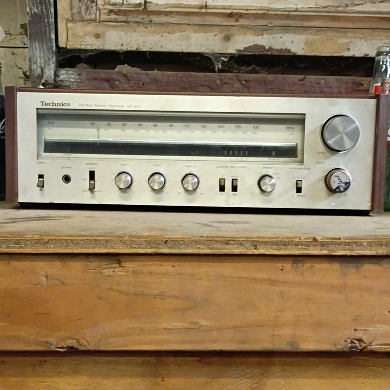 Technics SA-202 FM/AM Stereo Receiver Model SA-202 MPN SA-202