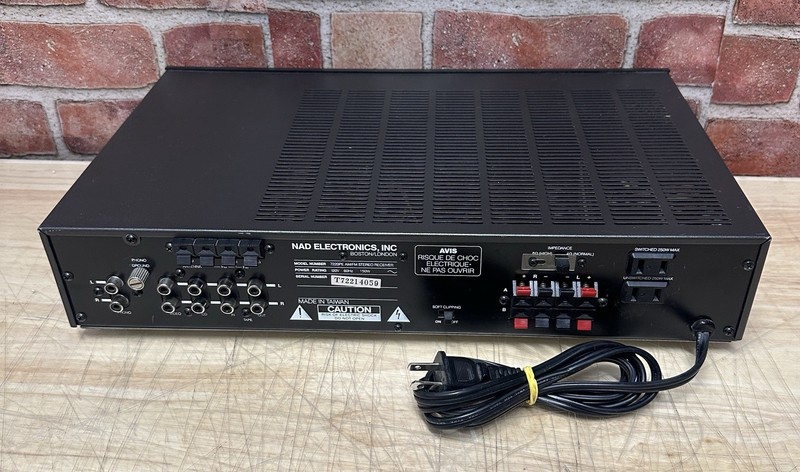 NAD 7220PE AM/FM Stereo Receiver Power Envelope 120V 60Hz 150W gallery