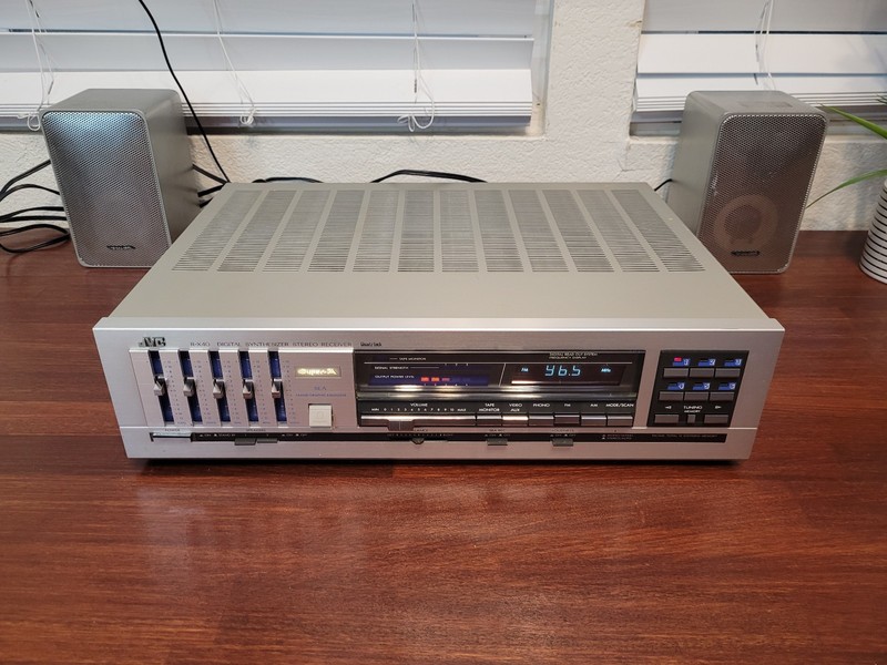 JVC R-X40 Digital Synthesizer Stereo Receiver