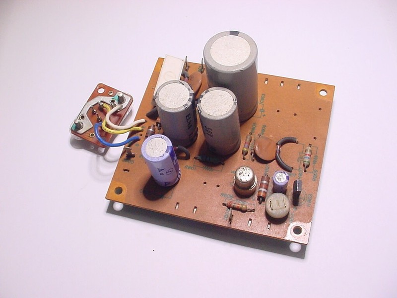 MARANTZ 2230 AM/FM RECEIVER POWER SUPPLY REGULATOR PCB (P800) *****