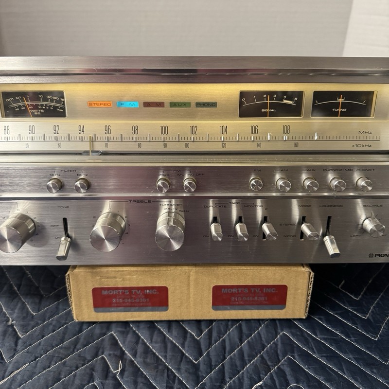 PIONEER SX-980 VINTAGE AM/FM STEREO RECEIVER - SERVICED - CLEANED - TESTED gallery