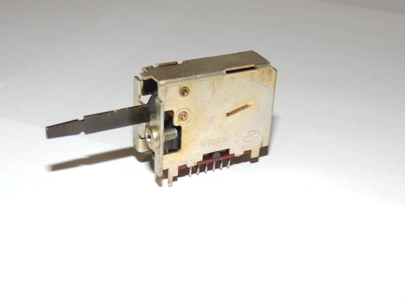 Sansui QRX-9001 AU-9900-A 2 Position 12 Pin Flip Switch 1170870 gallery