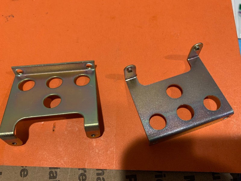 Marantz 2230 Stereo Receiver Parting Out - AM Tuner Board Stand Off Brackets