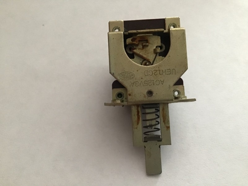 Sansui 2000a power switch