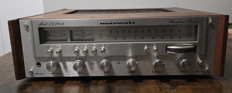 VINTAGE MARANTZ 2226B AM/FM STEREO RECEIVER – SERVICED – CLEANED – TESTED