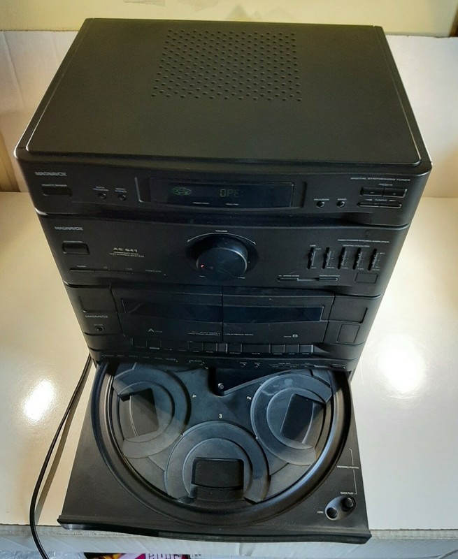 Magnavox AS641 Dual Chrome/Ferro Cassette Player/Recorder AM/FM CD Changer