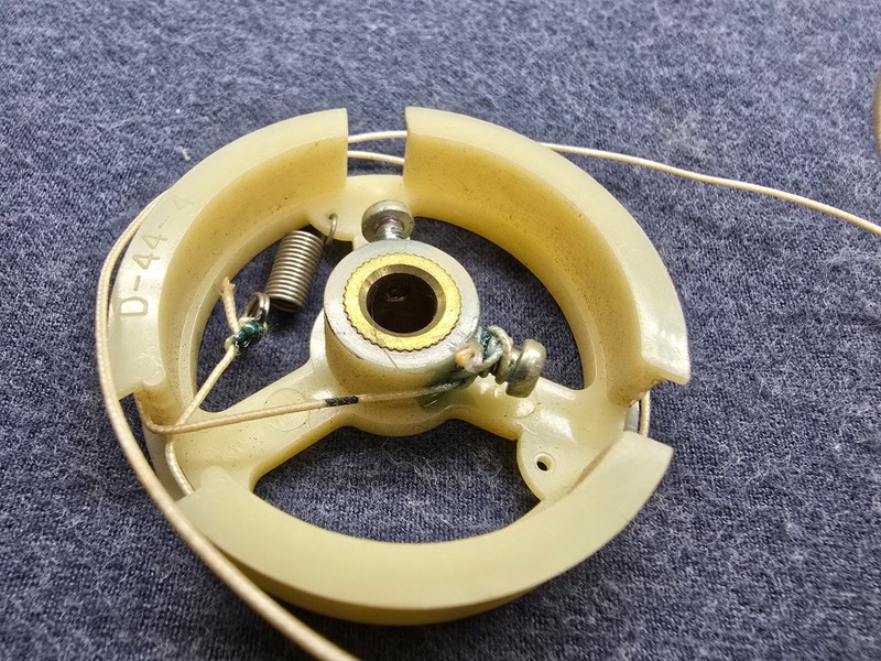 Sansui QR-4500 Receiver Part - Tuning Cord / Needle / Main Pulley Assembly gallery