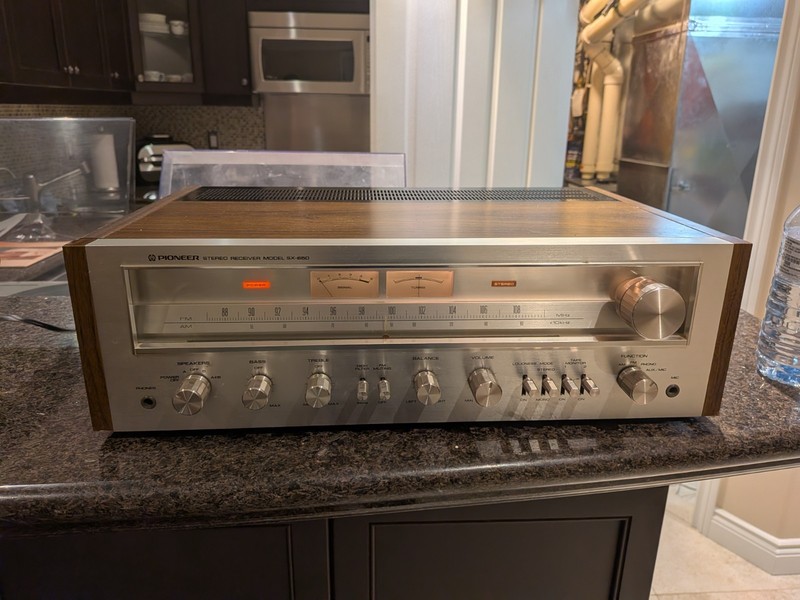 Pioneer SX-650 Stereo Receiver