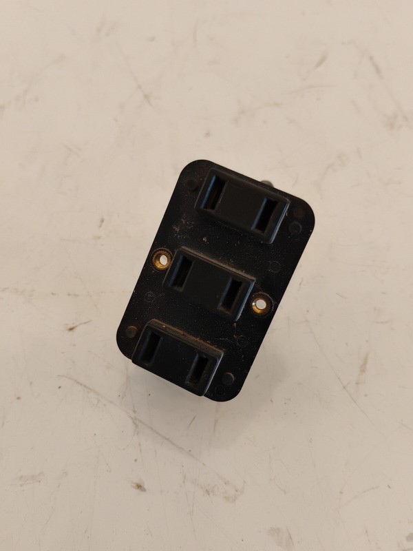 Pioneer SX838 Aux Power Outlet 3 Plug