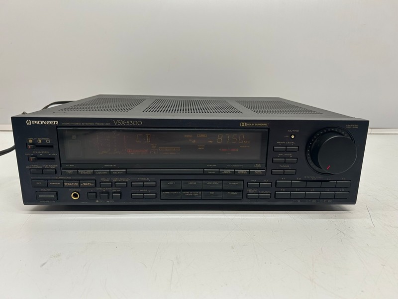 Vtg Pioneer Model VSX-5300 Audio Video Stereo Receiver Powers On As Is