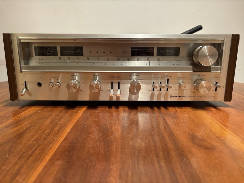 Vintage Pioneer SX-880 Stereo Receiver Tested AUX/FM Works
