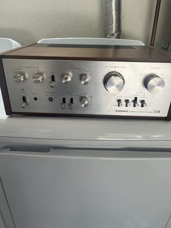 Vintage Pioneer stereo amplifier SA-7500 Mid 1970s