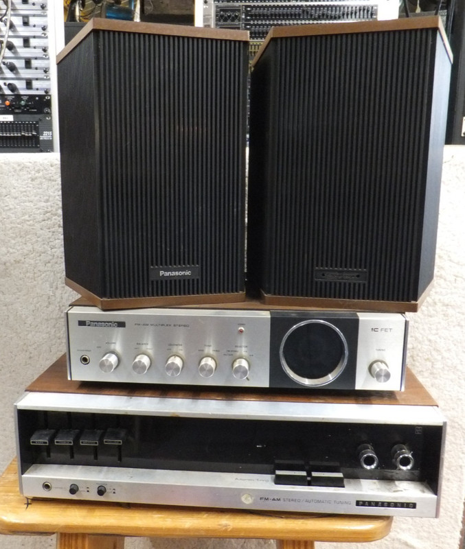 Panasonic RE-7412 & RD-7700 IC FET FM/AM Stereo Receiver Speakers LOT FOR PARTS