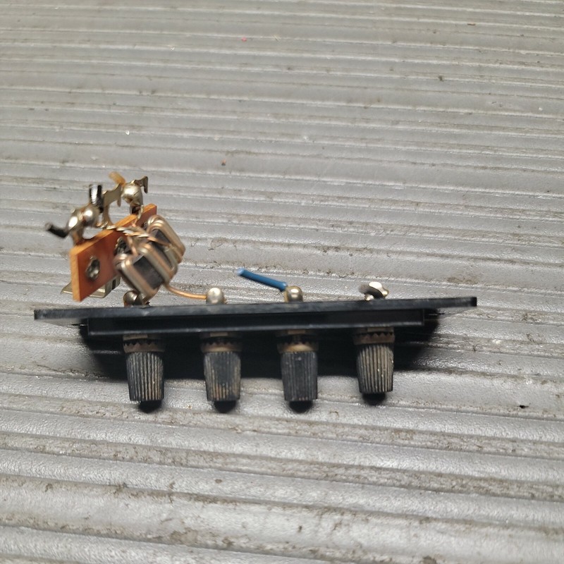 Sony Str-7045 Receiver Am Fm Antenna Mount gallery