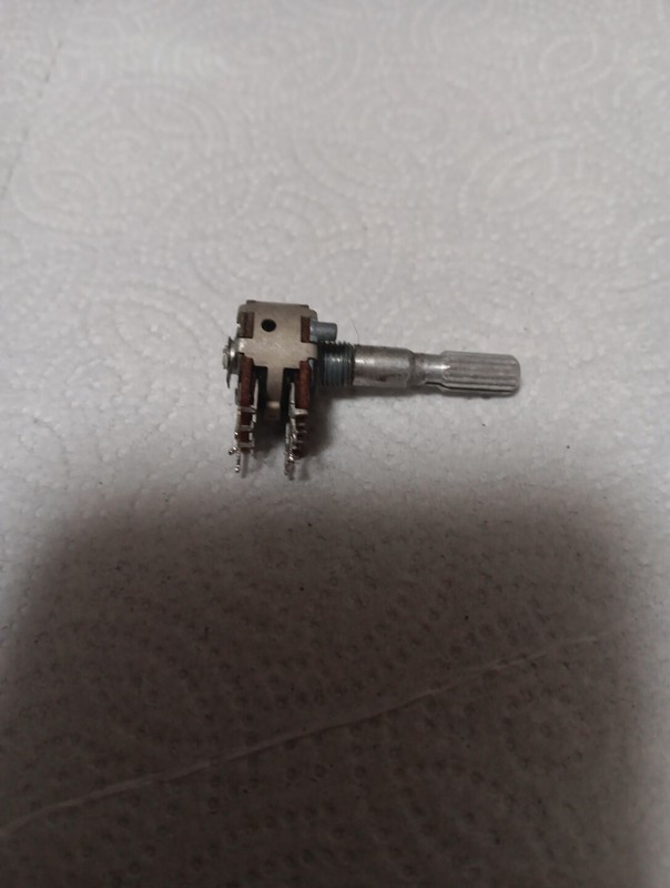 Kenwood KR-3600 Stereo Receiver Bass Treble Potentiometer