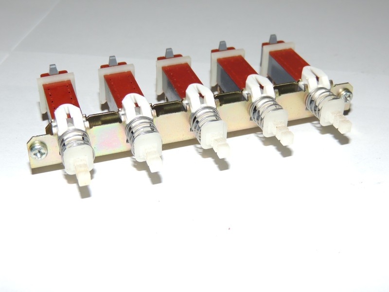 Kenwood Super Eleven Push Switch Assembly FM-AM-Phono-Aux S42-5010-05