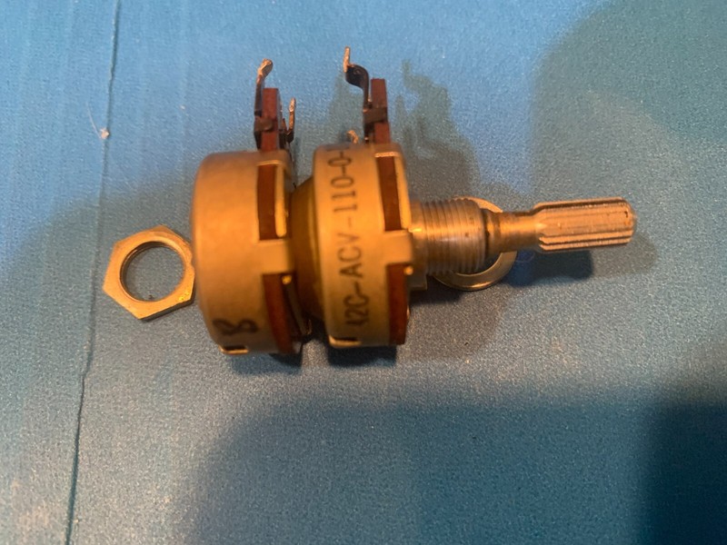 Pioneer QX-949 Stereo / Quad Receiver Parting Out – Bass Potentiometer